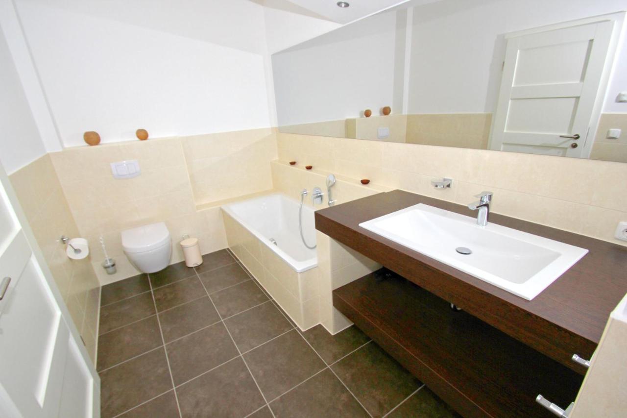 Hafennahe Penthousewohnung Mit Meerblick - Hafenresidenz Lauterbach Fewo 2-7 Zewnętrze zdjęcie
