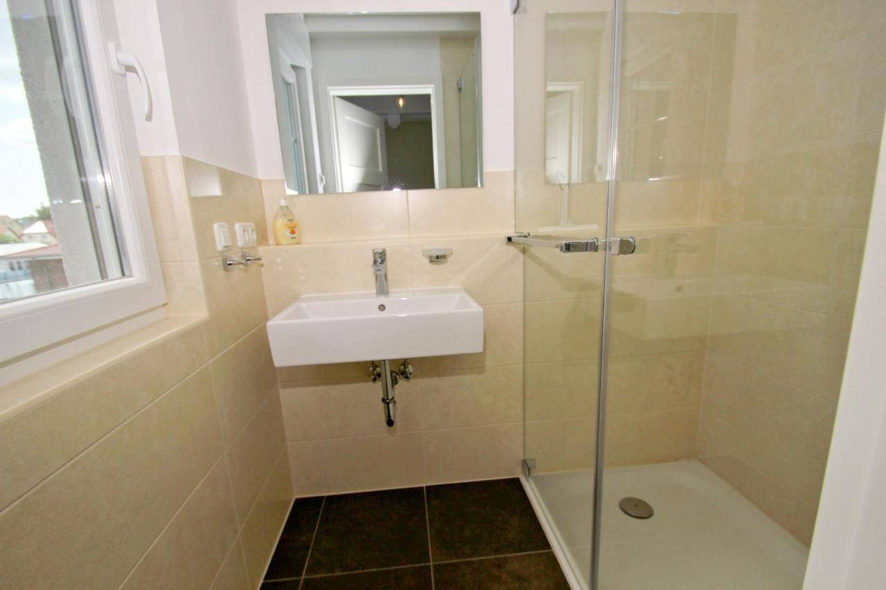 Hafennahe Penthousewohnung Mit Meerblick - Hafenresidenz Lauterbach Fewo 2-7 Zewnętrze zdjęcie