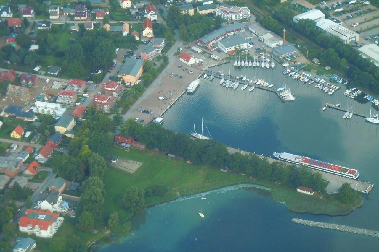 Hafennahe Penthousewohnung Mit Meerblick - Hafenresidenz Lauterbach Fewo 2-7 Zewnętrze zdjęcie